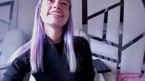 Snapshot of barbieambarx chatting on September 13, 2:52 pm Barbie online show from September 13, 2:52 pm