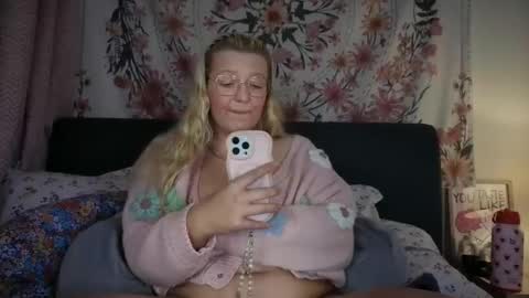 barbiegirl966 online show from February 12, 9:46 am