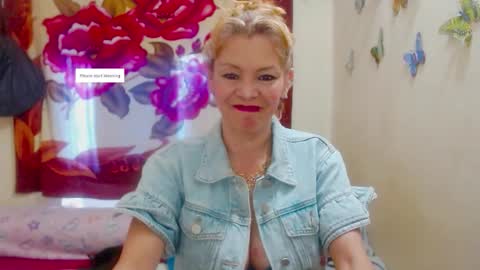 Snapshot of barbiemature chatting on October 20, 2:00 pm barbiemature online show from October 20, 2:00 pm