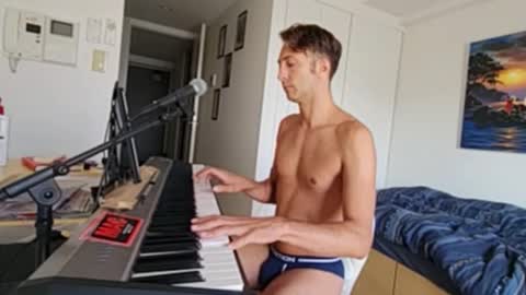 BareBritPianist online show from September 17, 6:39 am