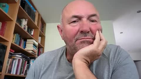 bartvel online show from June 1, 9:21 am