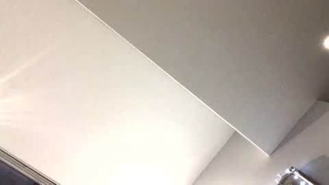 basil12345 online show from December 4, 4:43 pm