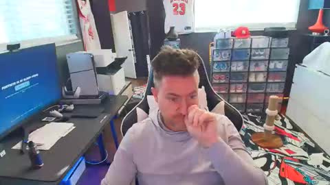 Jordan online show from December 13, 8:37 pm