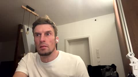 basst23 online show from January 4, 3:07 am