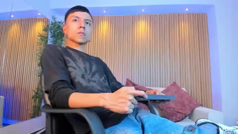 Basthiian online show from December 2, 8:07 pm