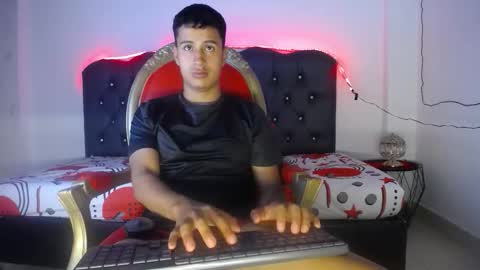 Bastian online show from October 18, 4:49 am