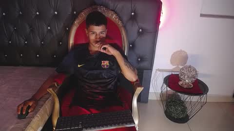 Bastian online show from October 6, 12:45 pm