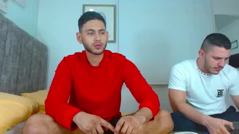 batmayrobin6 online show from February 25, 2:14 am