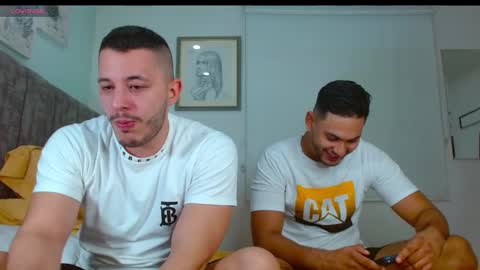 batmayrobin6 online show from February 21, 3:45 am