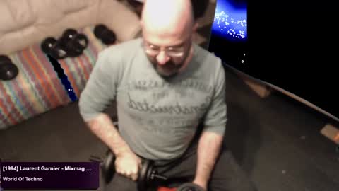 bazzz_8 online show from December 4, 6:33 pm