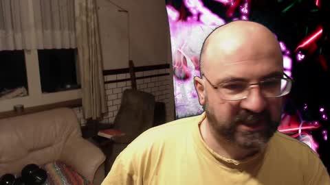 bazzz_8 online show from December 3, 6:11 pm