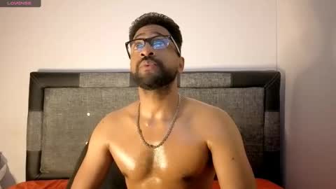 john online show from October 8, 5:24 am