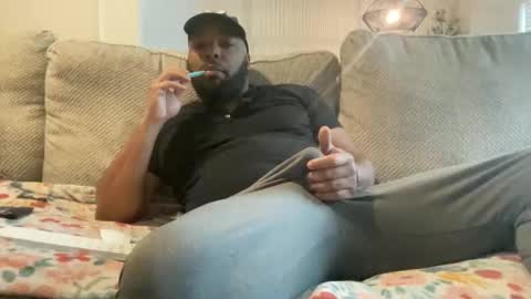 Snapshot of bbcfun44 chatting on February 19, 2:33 pm Zaddy online show from February 19, 2:33 pm