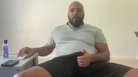 Snapshot of bbcfun44 chatting on October 14, 8:23 pm Zaddy online show from October 14, 8:23 pm