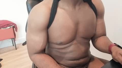 bbcthomas123112 online show from April 1, 3:20 pm