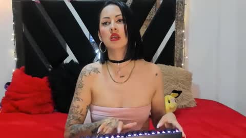 BBesitaQuen 18 latina ass lovense cum lush online show from January 8, 3:19 am