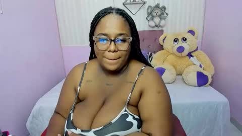 Charlote online show from October 28, 1:12 pm