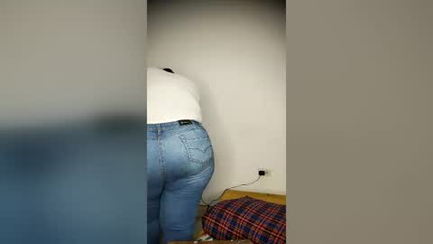 Cindy online show from August 2, 8:43 pm