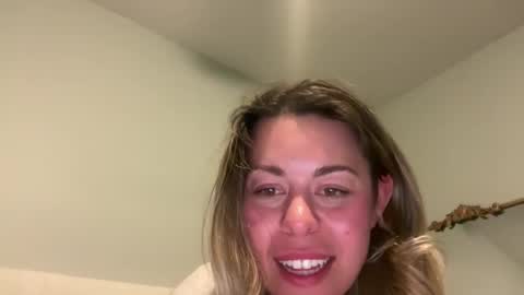 bbygirlxxo online show from March 22, 1:31 am