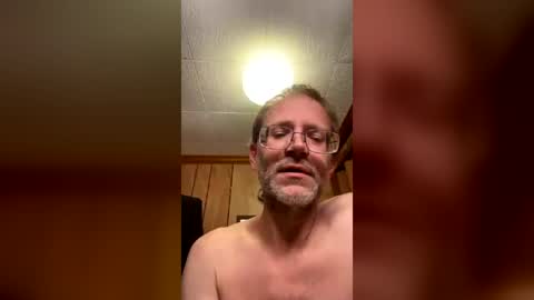 bdizzleou812 online show from July 6, 5:04 am
