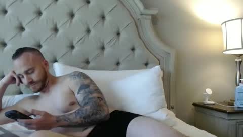 Snapshot of beachfun2526 chatting on October 1, 5:45 pm beachfun2526 online show from October 1, 5:45 pm