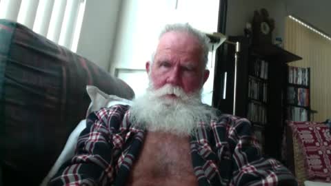 beardbushy online show from July 31, 3:57 pm