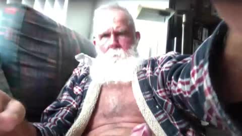 beardbushy online show from July 28, 2:24 pm