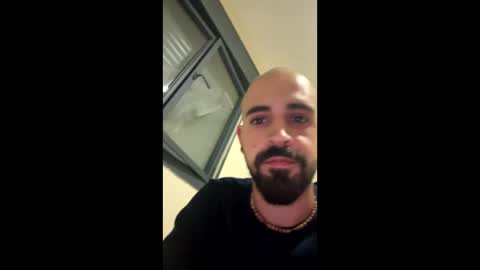 Snapshot of beardedbaldy_09 chatting on October 11, 7:28 pm Ask me online show from October 11, 7:28 pm