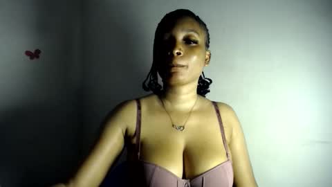 moanna online show from March 15, 10:02 pm