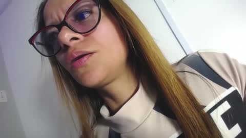 maria online show from February 13, 7:10 pm