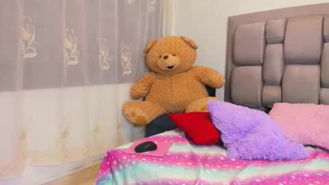 beauty_luci online show from October 11, 10:57 pm