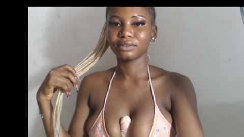 beautyslut1 online show from April 16, 9:04 pm