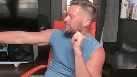 BEAUX MATTHEWS online show from February 3, 10:47 pm