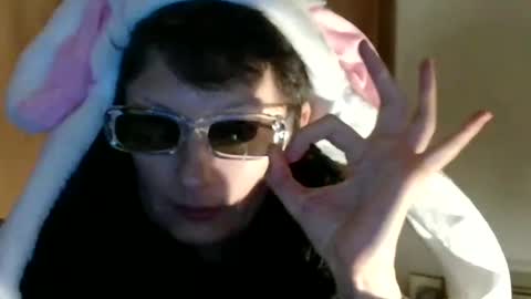 Raluca online show from December 1, 7:56 pm