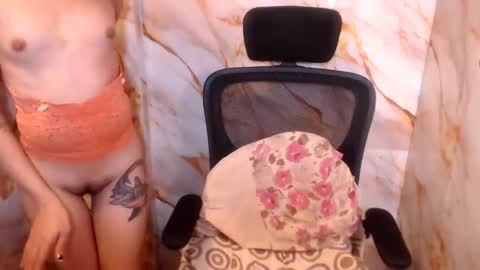 becca online show from January 10, 1:11 am