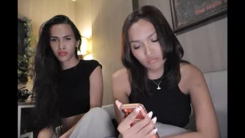 bee_thai online show from February 13, 8:23 pm