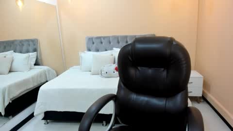 Bela online show from March 31, 1:11 pm