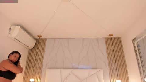 Bela online show from November 21, 1:09 pm