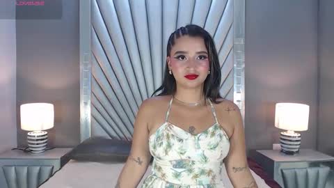 Snapshot of belajones chatting on September 18, 3:54 am Bela online show from September 18, 3:54 am