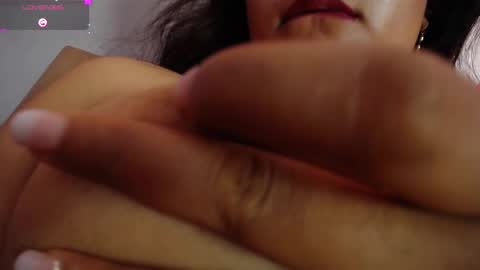 Bell Jhons online show from March 6, 7:47 am