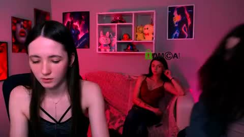Bella online show from June 10, 3:11 pm