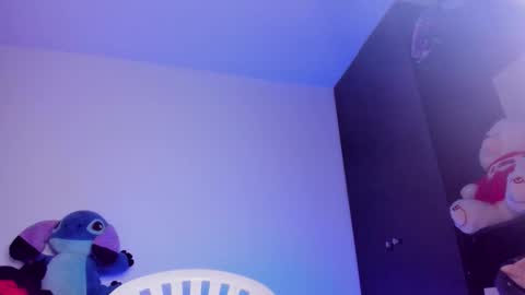 isabella online show from January 10, 12:38 am