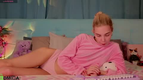 Bella online show from April 16, 12:55 am