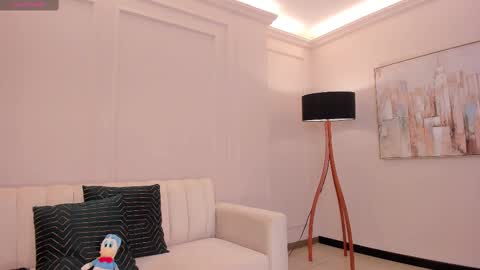 Snapshot of bellacarteer_ chatting on March 10, 3:41 pm Bella C online show from March 10, 3:41 pm