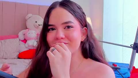 BellaFontana online show from September 15, 6:20 pm