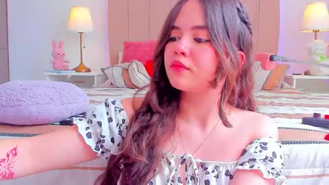 BellaFontana online show from November 30, 5:09 pm