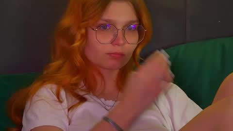 BellaMarebelle online show from October 5, 8:45 am