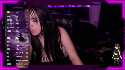 Bella Monteluna online show from December 5, 1:27 am