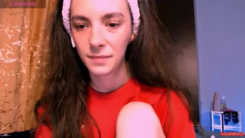 bellaqueen0701 online show from November 15, 12:45 am