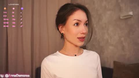 Anna  u can call me Ana de Armas online show from March 1, 6:45 pm